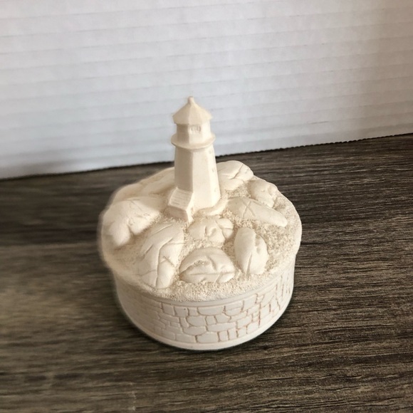 Lighthouse Trinket Box - Picture 1 of 11